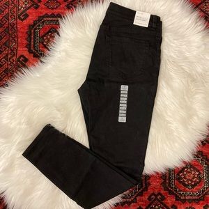 NWT Denver Hays Mid-rise Black Jeggings - Size 10x29